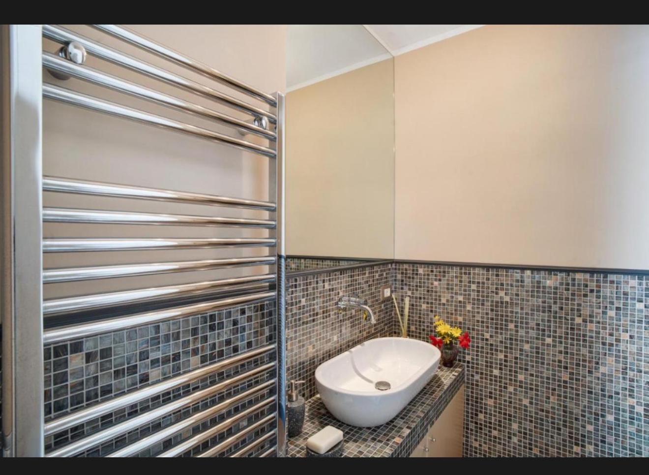 Mamariviera Home Holidays Sanremo - Casa Vista Mare Con Piscina Exterior foto